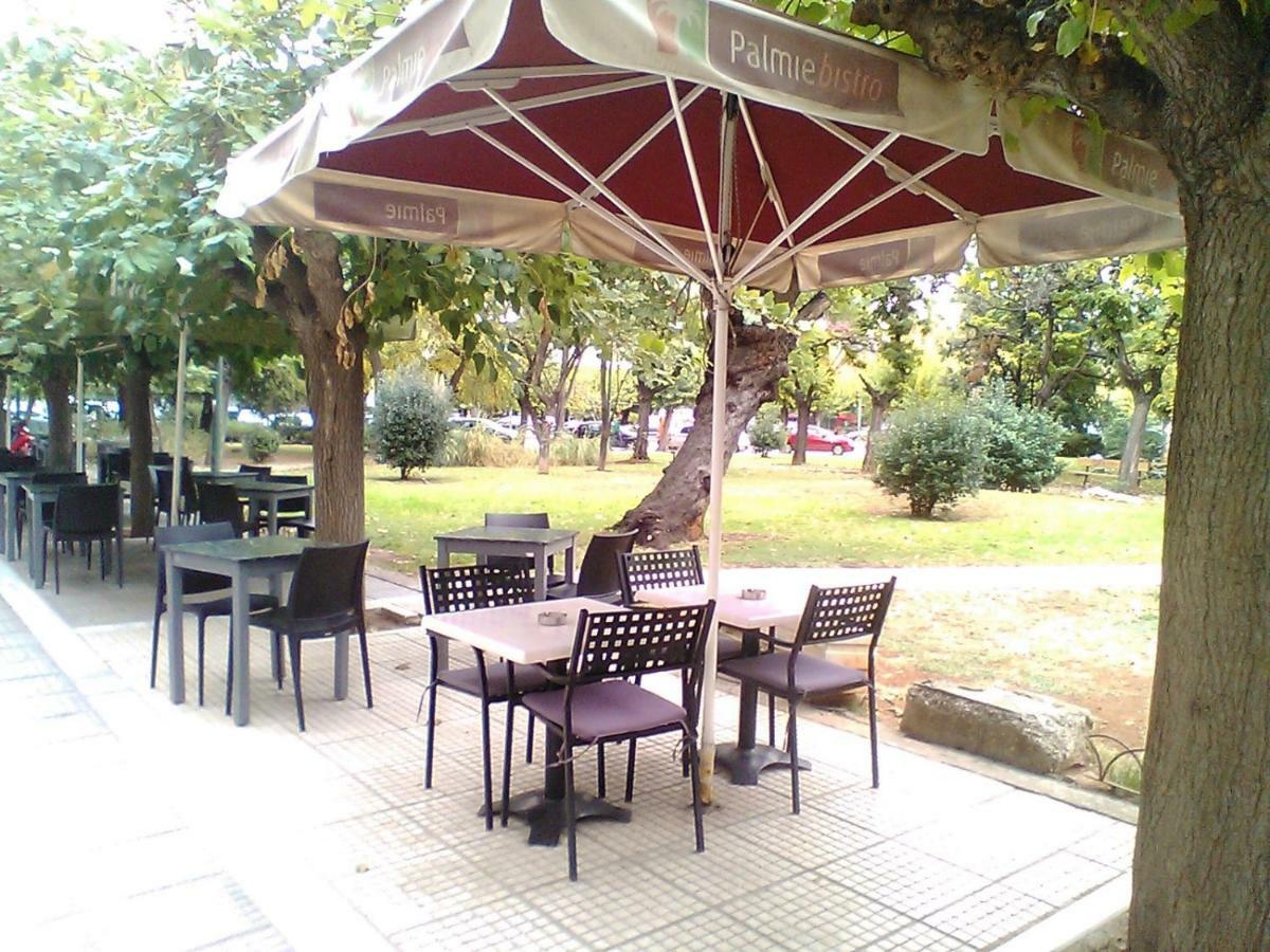 Tranquil Apt, Behind Caravel Area Apartment Athen